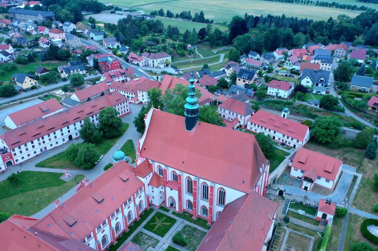 Ferienwohnung Klosterblick In Der Oberlausitz Panschwitz-Kuckau Exteriör bild